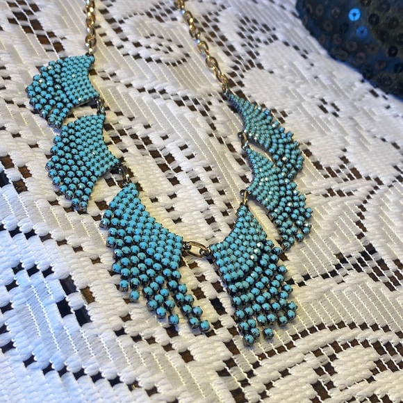 NWT VICTORIAN CASCADING BEADED NECKLACE FUN FLOWING STRANDS SET IN HEMATITE GOLD - Picture 9 of 12